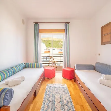 Guestready - Caparica Beach House Setúbal